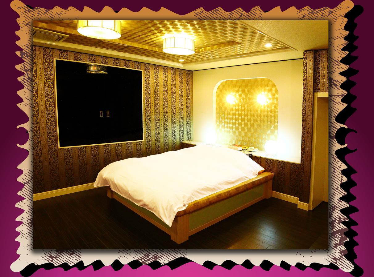 Kyoto Hotel Crown (Adults Only) Eksteriør billede